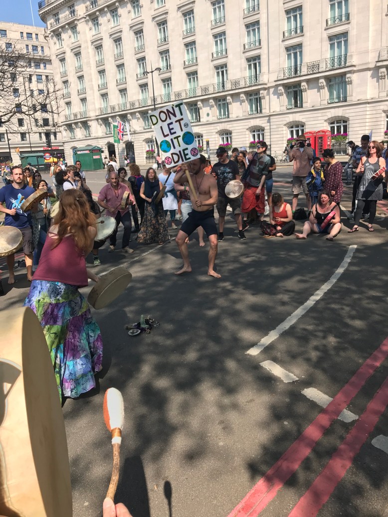 CD7F082F-7C0E-4078-BB03-9308824B2963